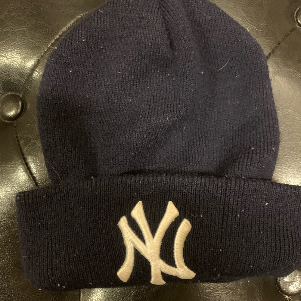 New York Yankees beanie